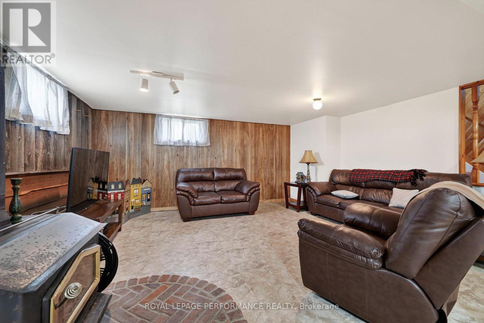 48 Pine Street, South Stormont, Ontario  K0C 1M0 - Photo 26 - X13549638