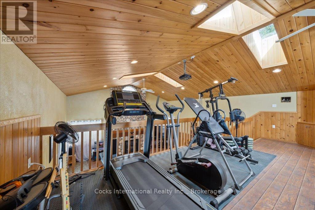 206 On-141 Highway, Huntsville, Ontario  P0B 1M0 - Photo 33 - X13549606