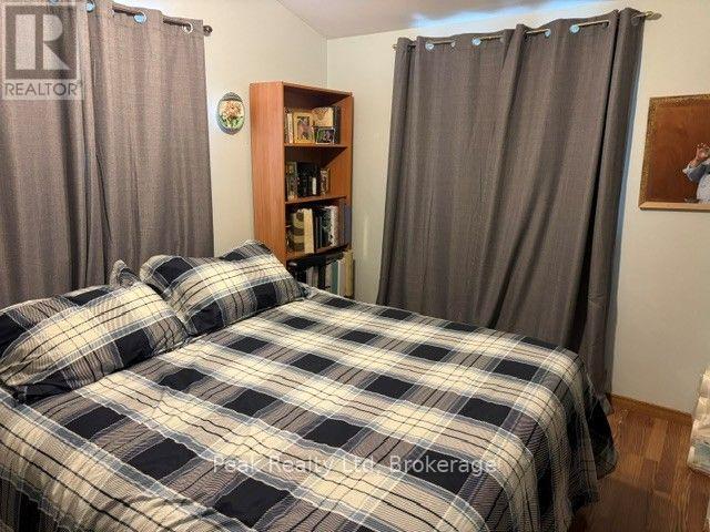 31 Lawrence Avenue W, Minto, Ontario N0G 1Z0 - Photo 7 - X13549700