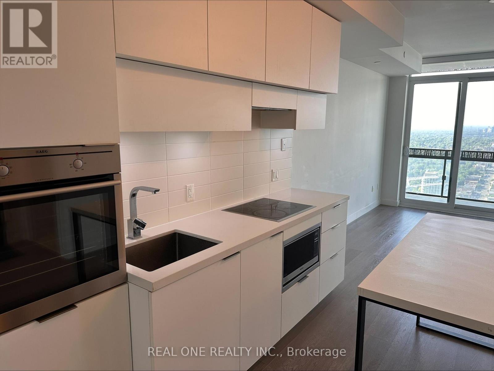 3907 - 8 Eglinton Avenue, Toronto, Ontario  M4P 0C1 - Photo 4 - C13549472