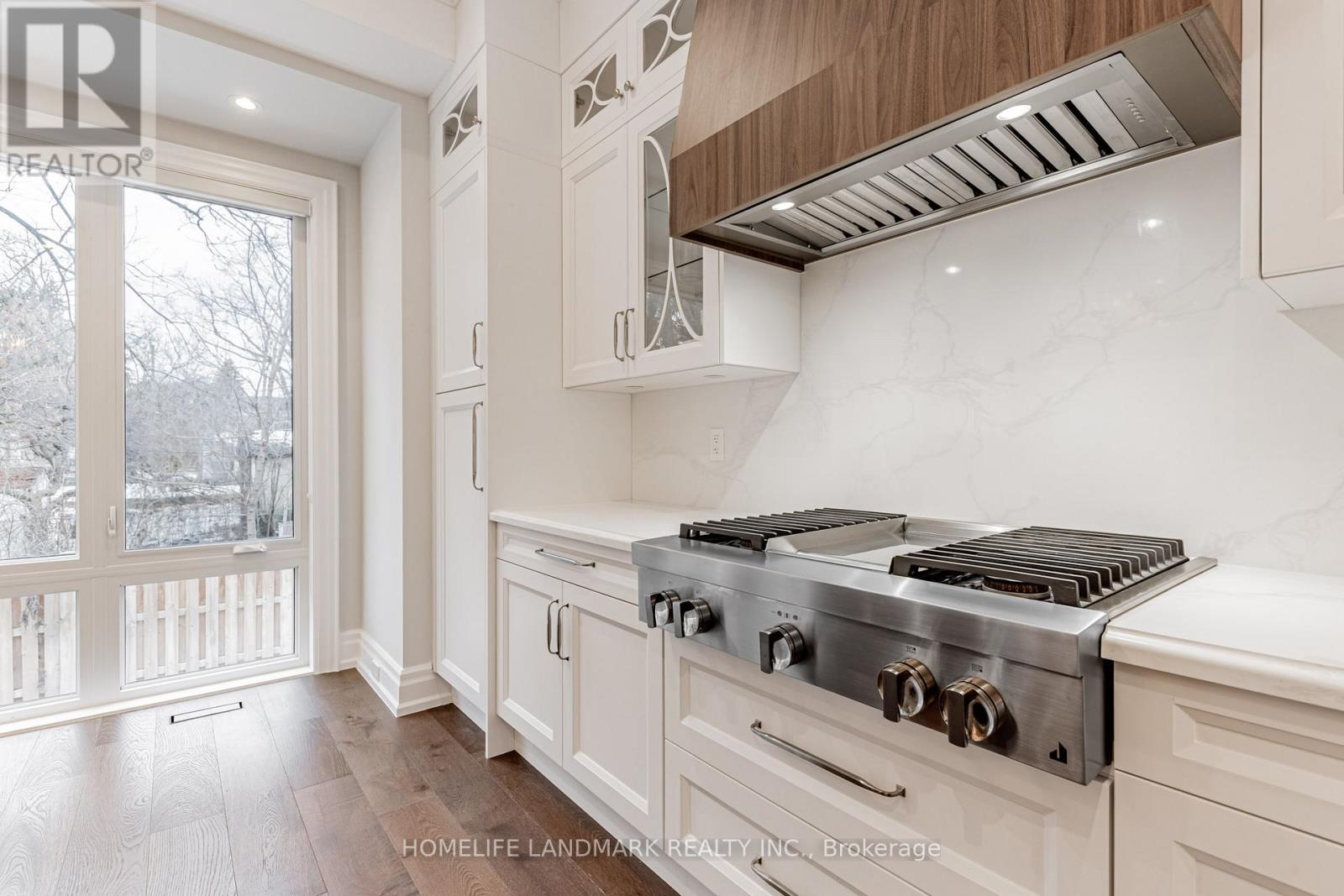 198 Empress Avenue, Toronto, Ontario M2N 3T8 - Photo 11 - C13549490