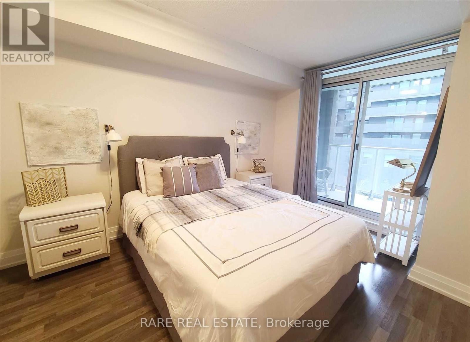 320w - 565 Wilson Avenue, Toronto, Ontario  M3H 0C6 - Photo 7 - C13549580