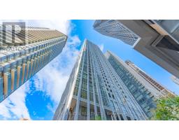 3909 - 1 YORKVILLE AVENUE, Toronto, Ontario