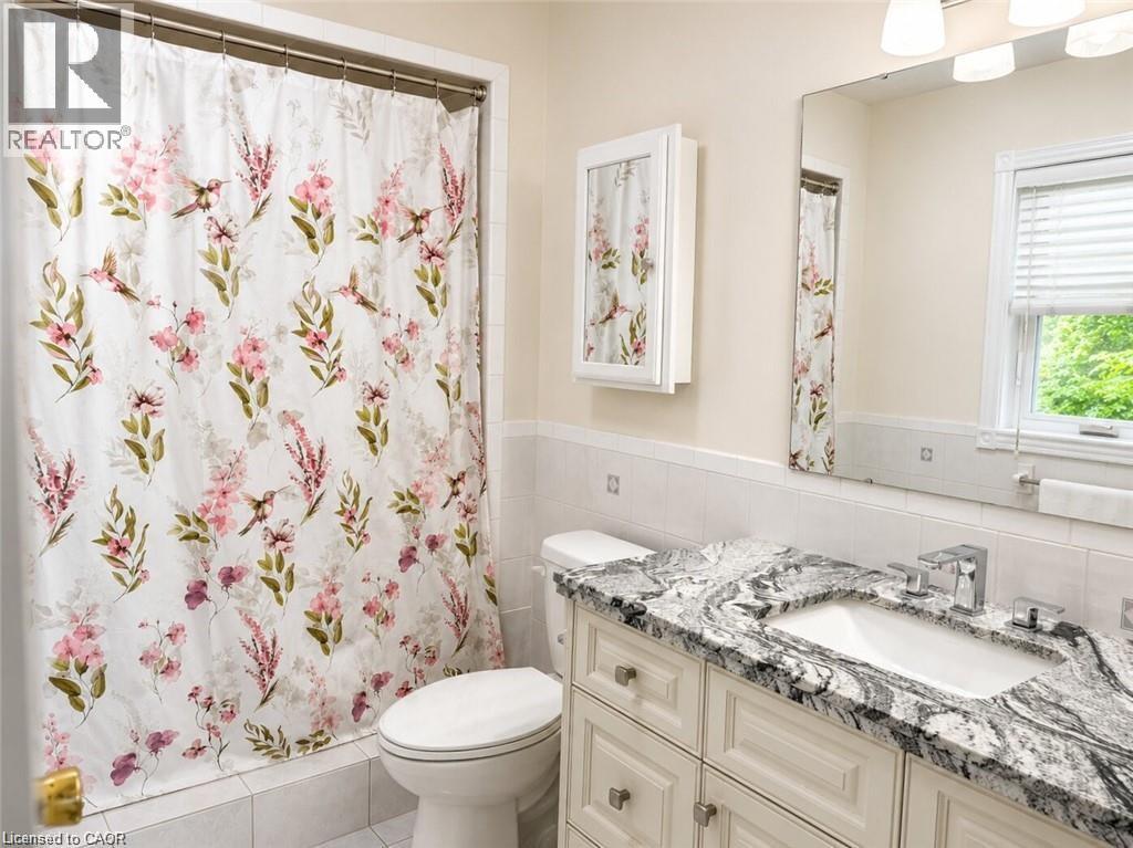 3050 Pinemeadow Drive Unit# 30, Burlington, Ontario  L7M 3X5 - Photo 15 - 40847122