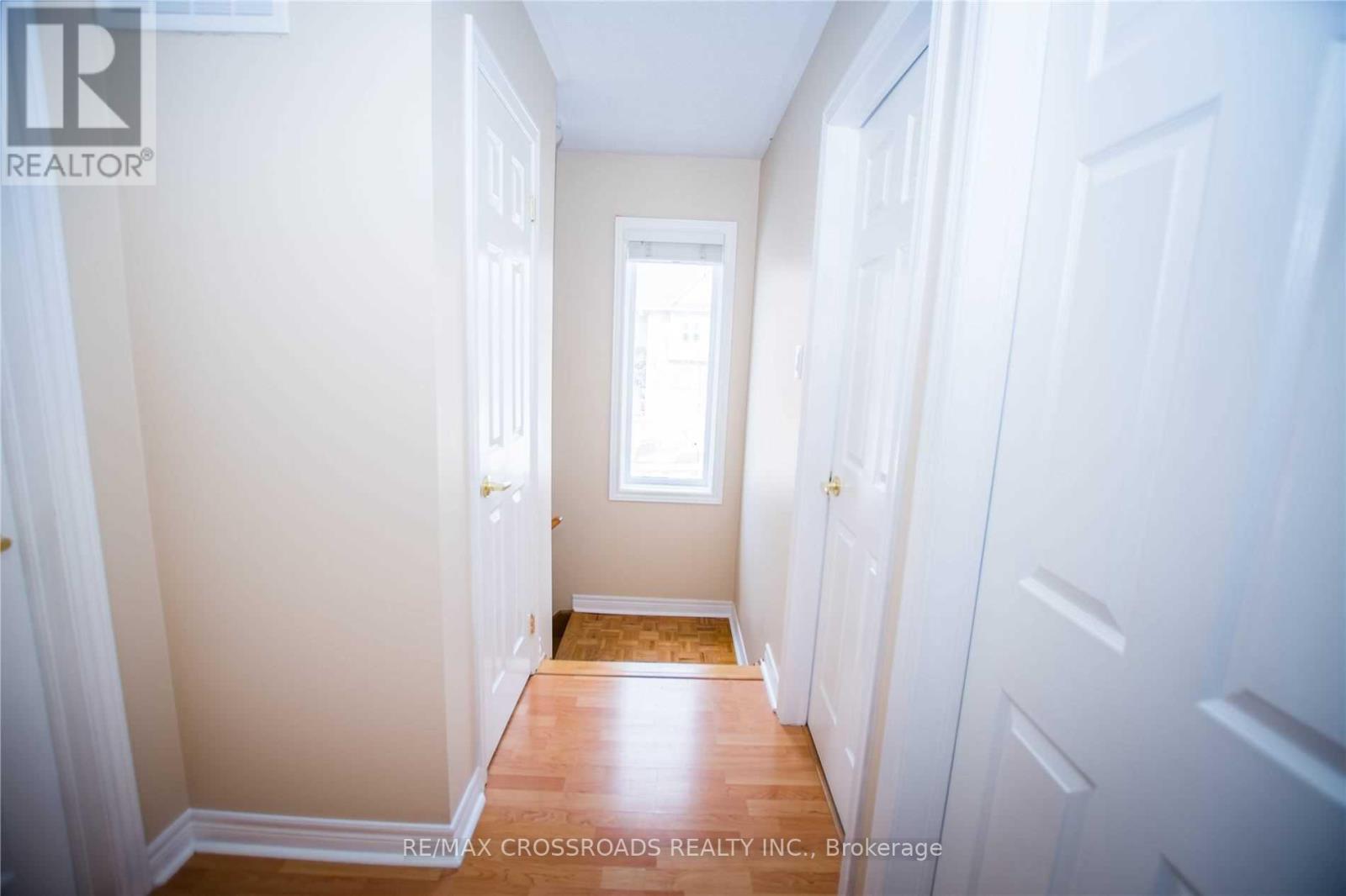 50 Widdifield Avenue, Newmarket, Ontario  L3X 1Z4 - Photo 9 - N13549440