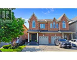 52 FOUR SEASONS CRESCENT, East Gwillimbury, Ontario