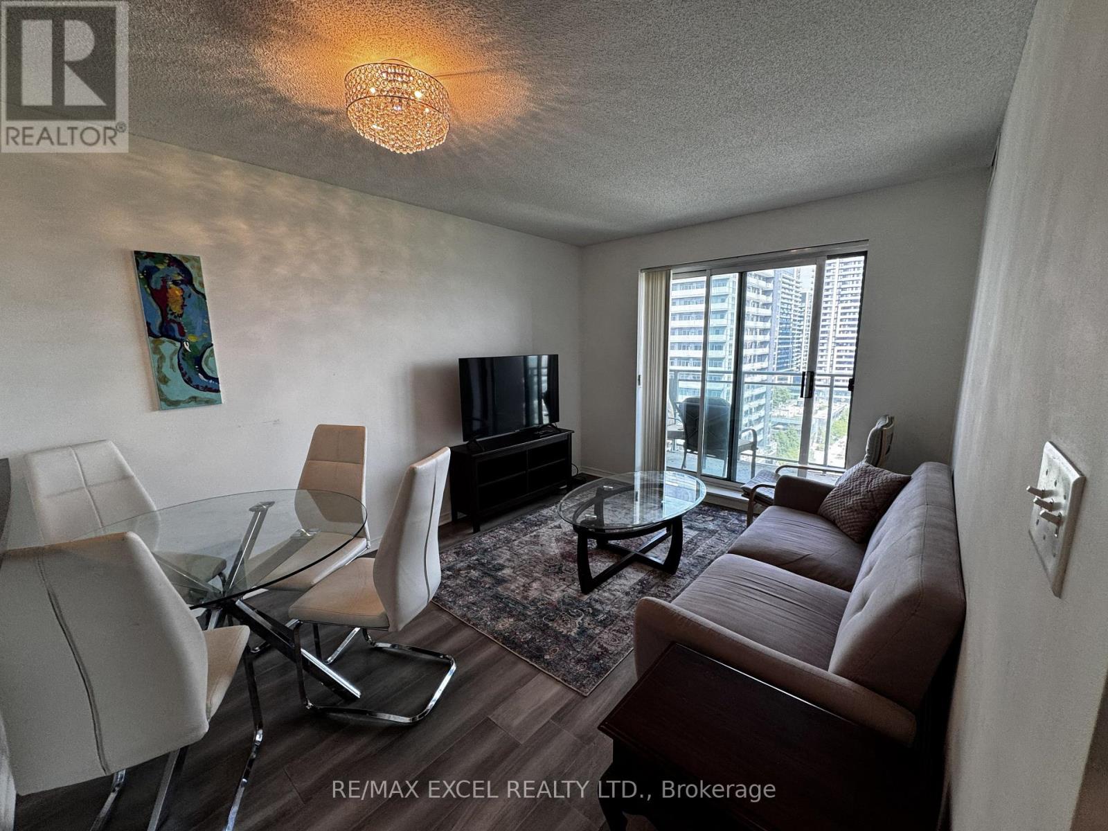 LPH10 - 39 ONEIDA CRESCENT, Richmond Hill (Langstaff)