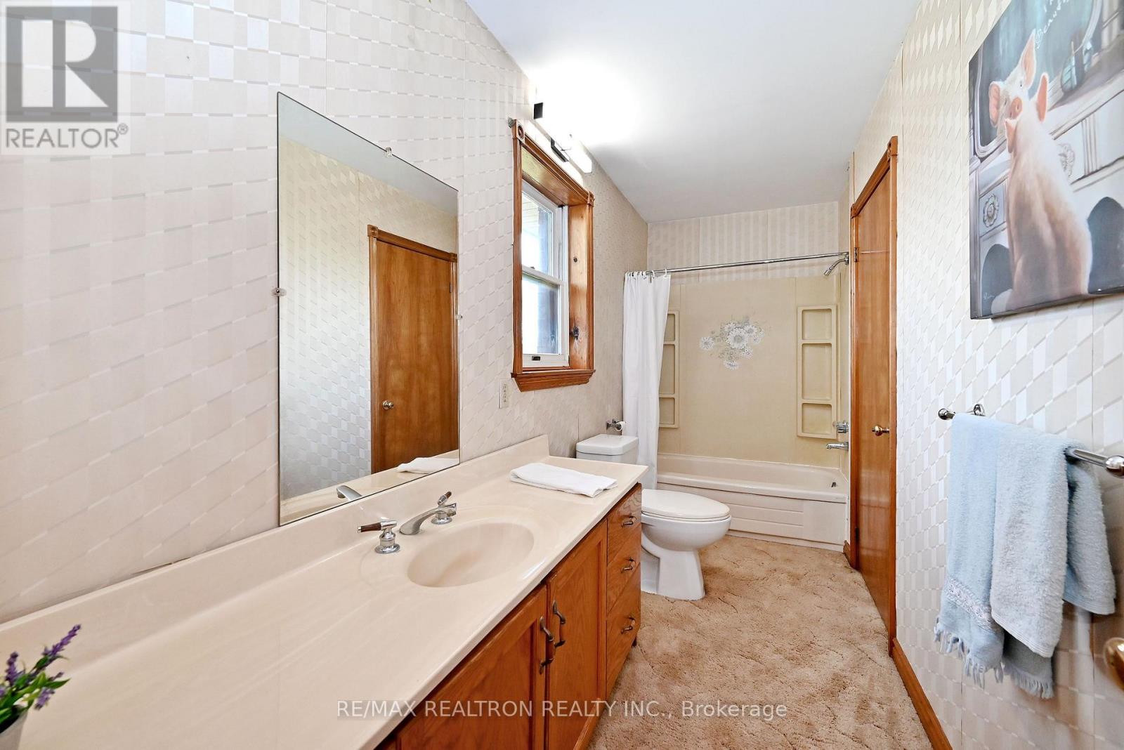 20212 Mccowan Road, East Gwillimbury, Ontario  L0G 1M0 - Photo 24 - N13549592
