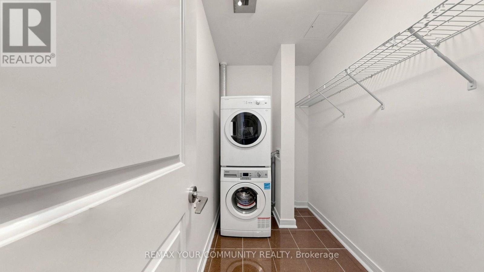 Ne1710 - 9205 Yonge Street, Richmond Hill, Ontario  L4C 1V5 - Photo 16 - N13549674