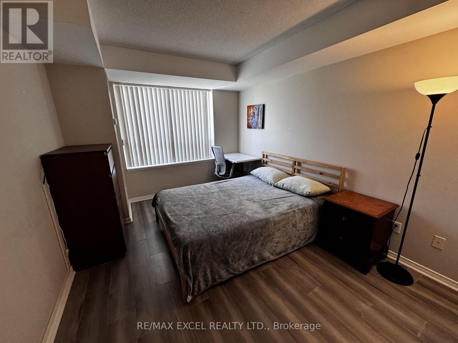 Lph10 - 39 Oneida Crescent, Richmond Hill, Ontario L4B 4T9 - Photo 5 - N13549682