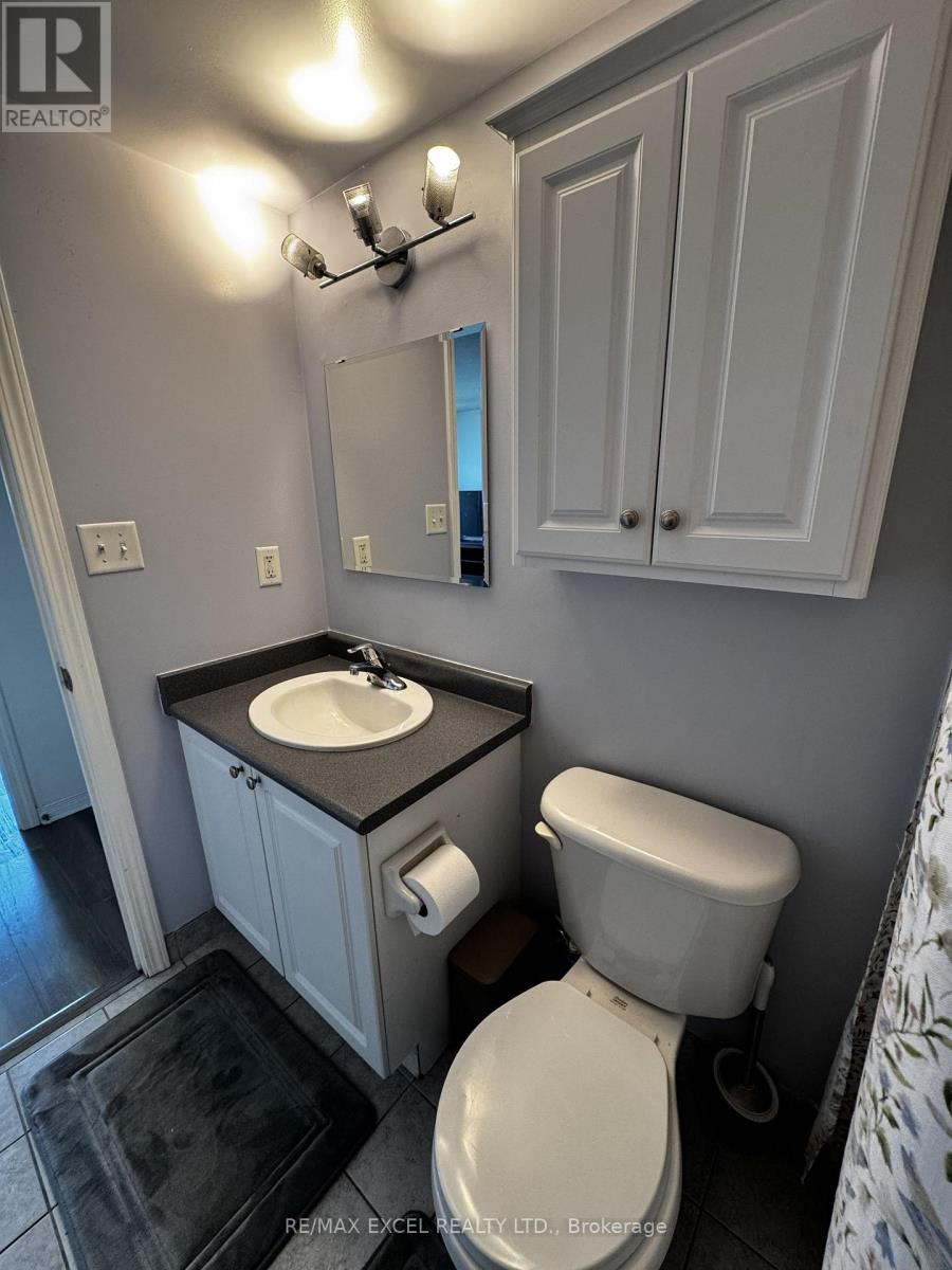 Lph10 - 39 Oneida Crescent, Richmond Hill, Ontario L4B 4T9 - Photo 9 - N13549682