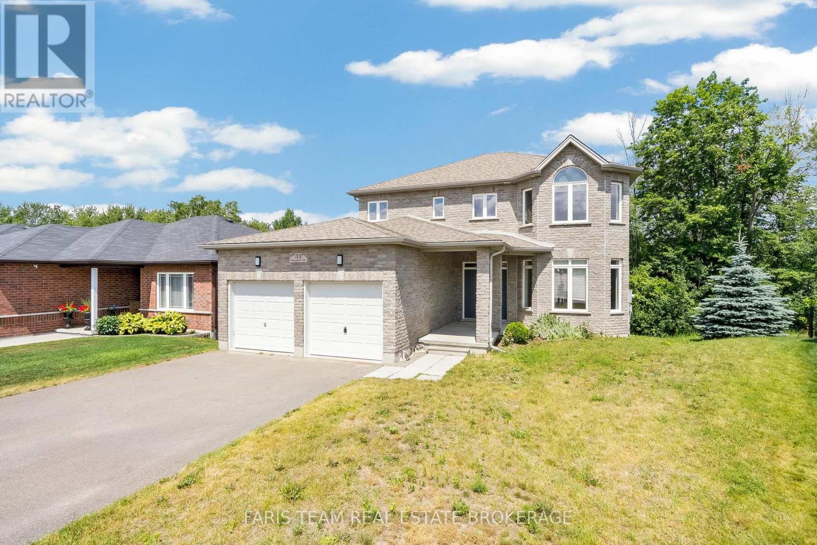 33 Sheppard Drive, Tay, Ontario  L0K 2A0 - Photo 2 - S13549492