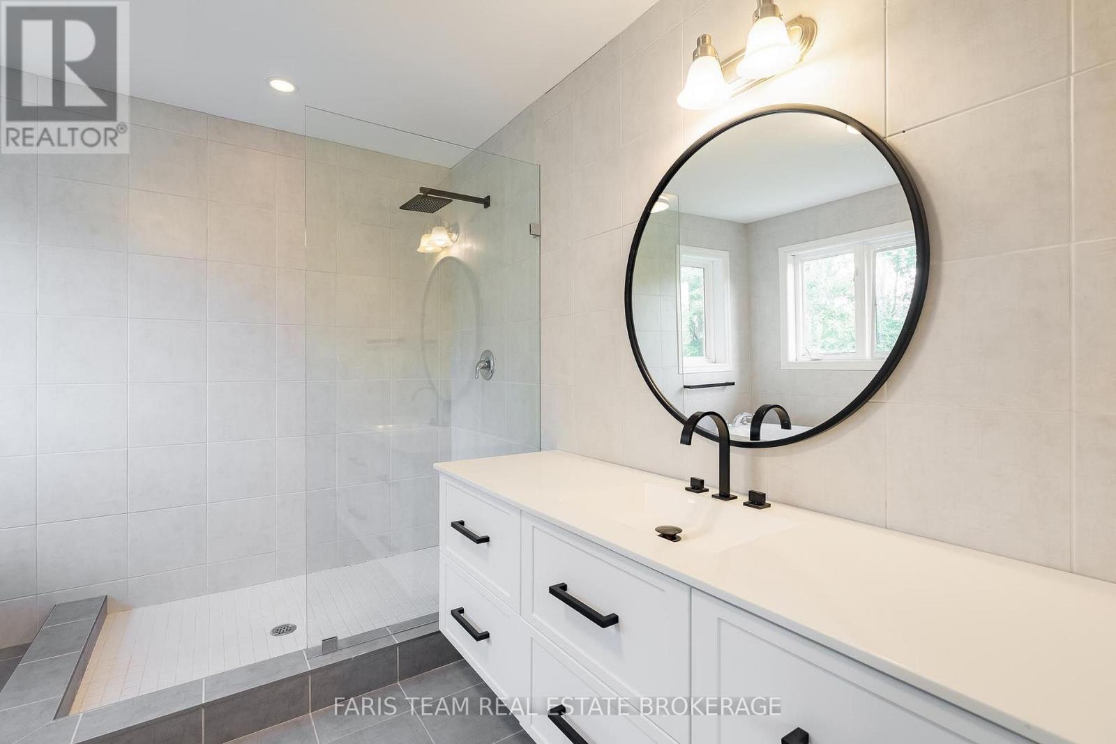 33 Sheppard Drive, Tay, Ontario  L0K 2A0 - Photo 20 - S13549492