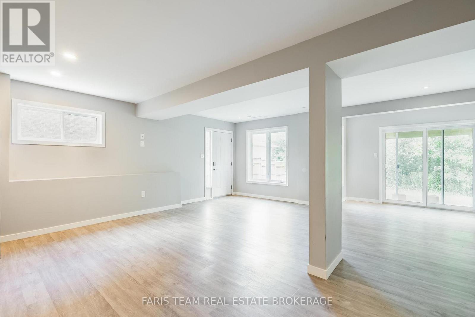 33 Sheppard Drive, Tay, Ontario  L0K 2A0 - Photo 31 - S13549492