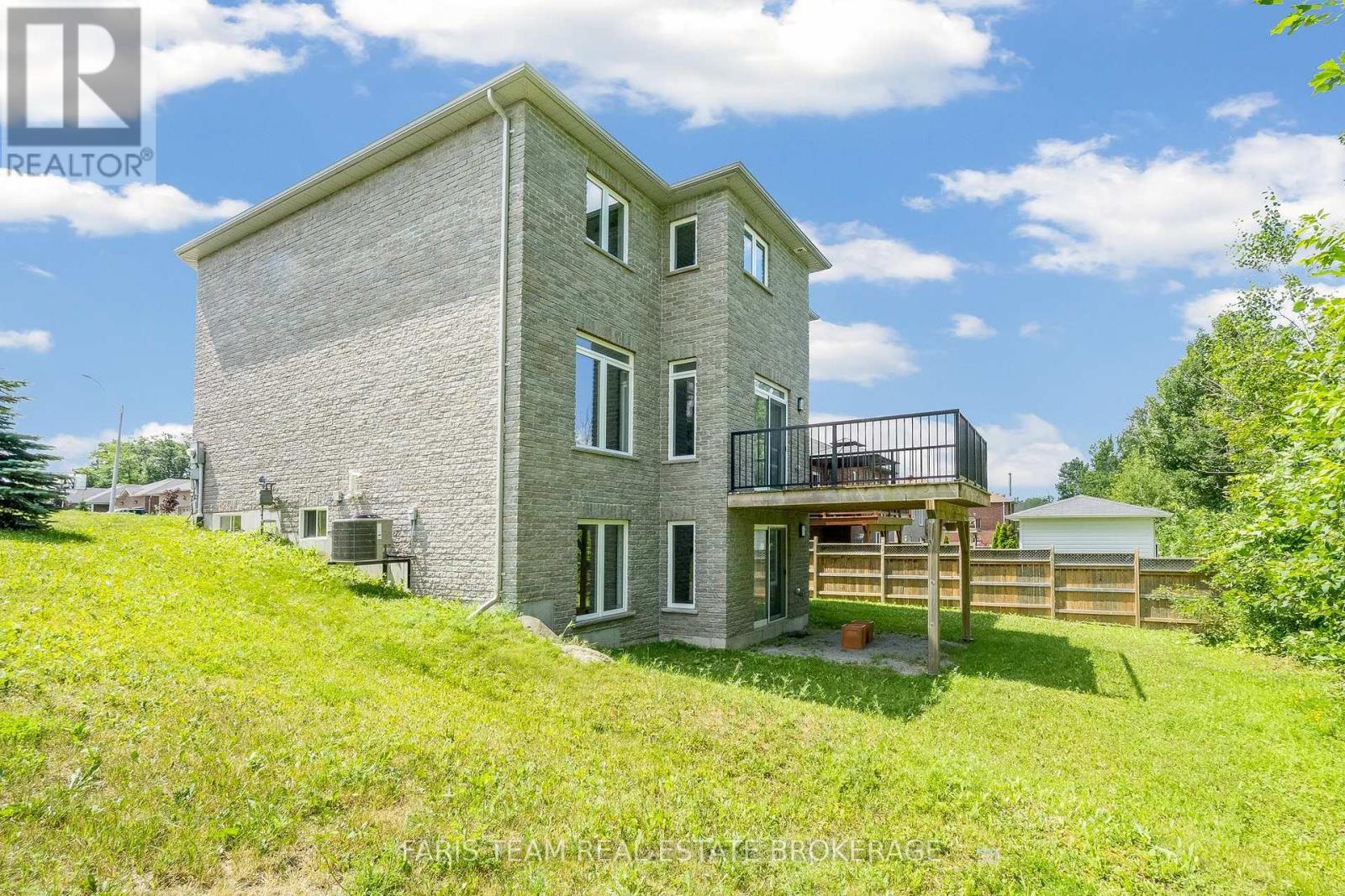 33 Sheppard Drive, Tay, Ontario  L0K 2A0 - Photo 43 - S13549492