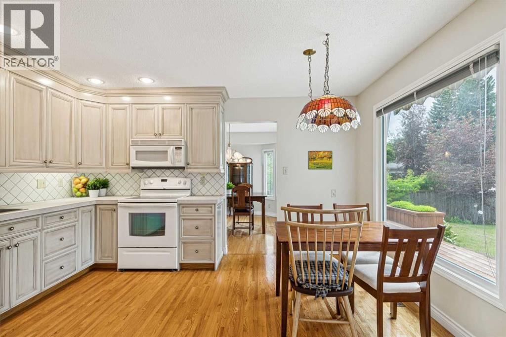 2432 Paliswood Road SW, Calgary, Alberta  T2V 3P8 - Photo 9 - A2327026
