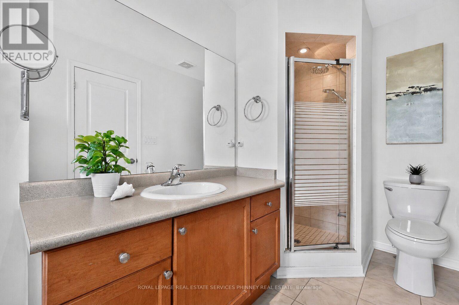 2421 Shadow Court, Oakville, Ontario  L6M 5G6 - Photo 21 - W13549578