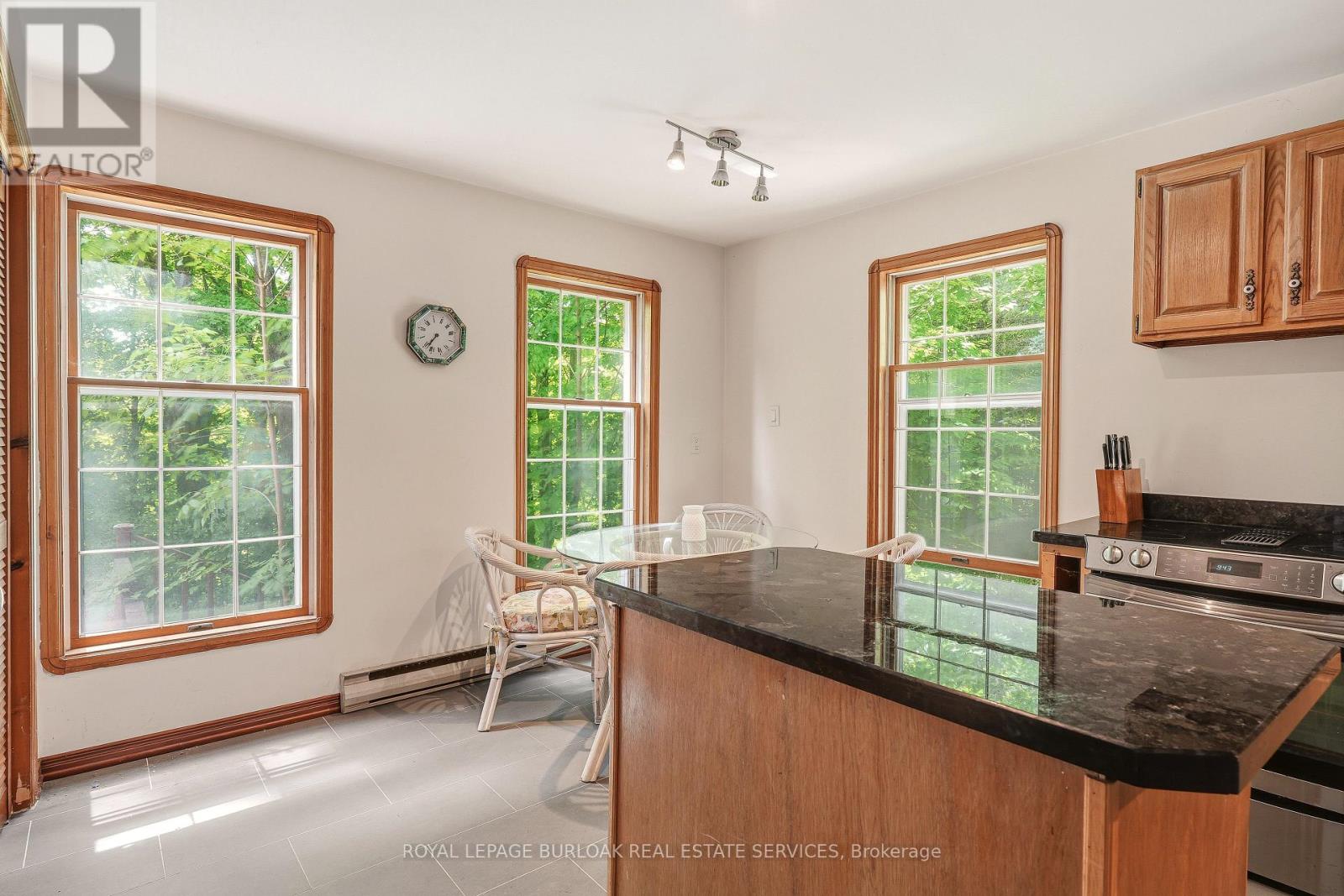 2150 East Street, Burlington, Ontario  L7P 0M3 - Photo 12 - W13549596