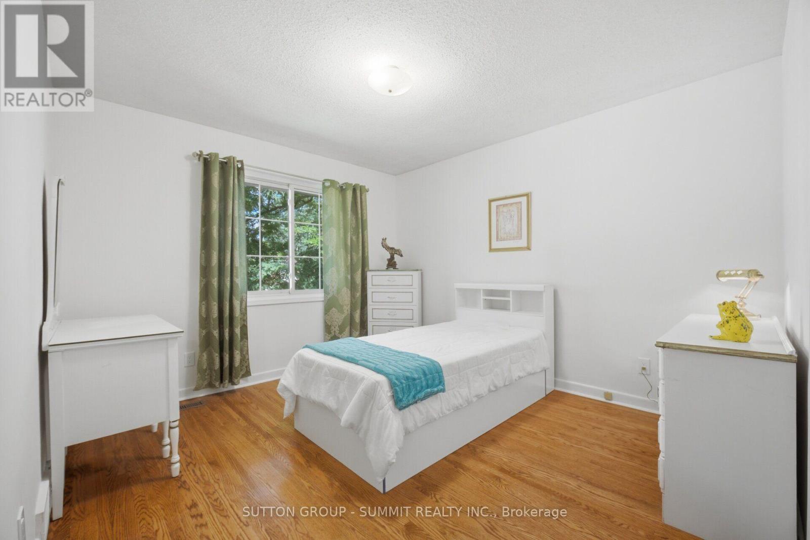 3359 Enniskillen Circle, Mississauga, Ontario  L5C 2M9 - Photo 26 - W13549648