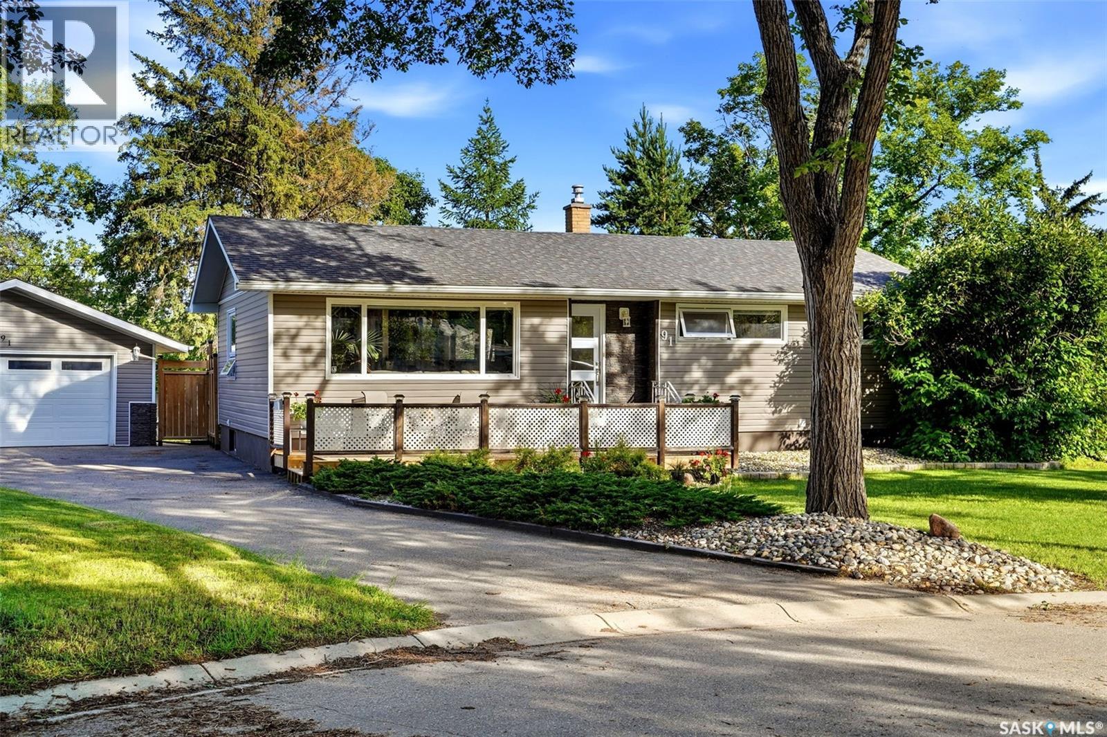 91 Cardinal CRESCENT, Regina, Saskatchewan