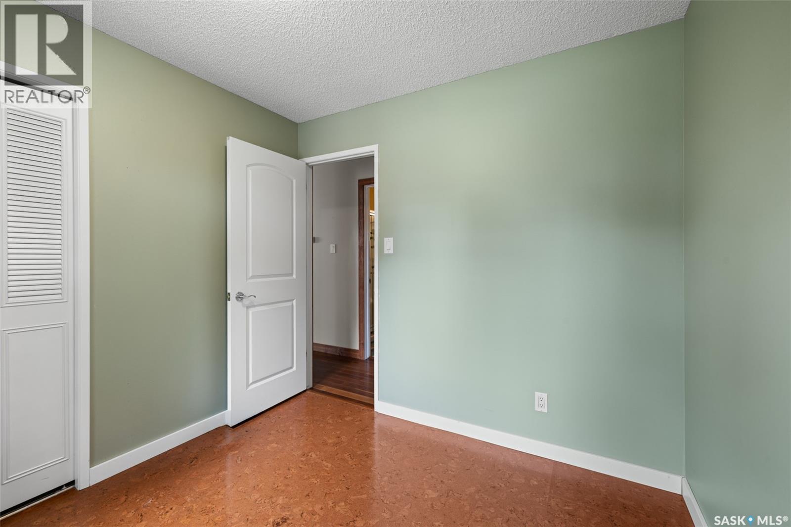 34 Plainsview Drive, Regina, Saskatchewan  S4S 6K3 - Photo 20 - SK042206