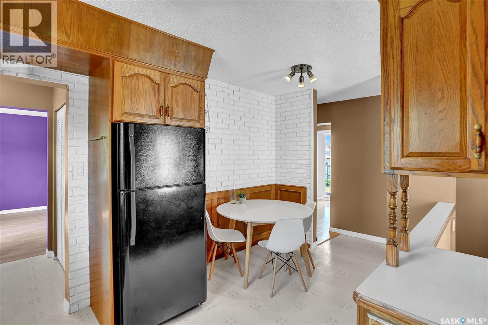 618 Sweeney Street, Regina, Saskatchewan  S4T 6H4 - Photo 6 - SK042029