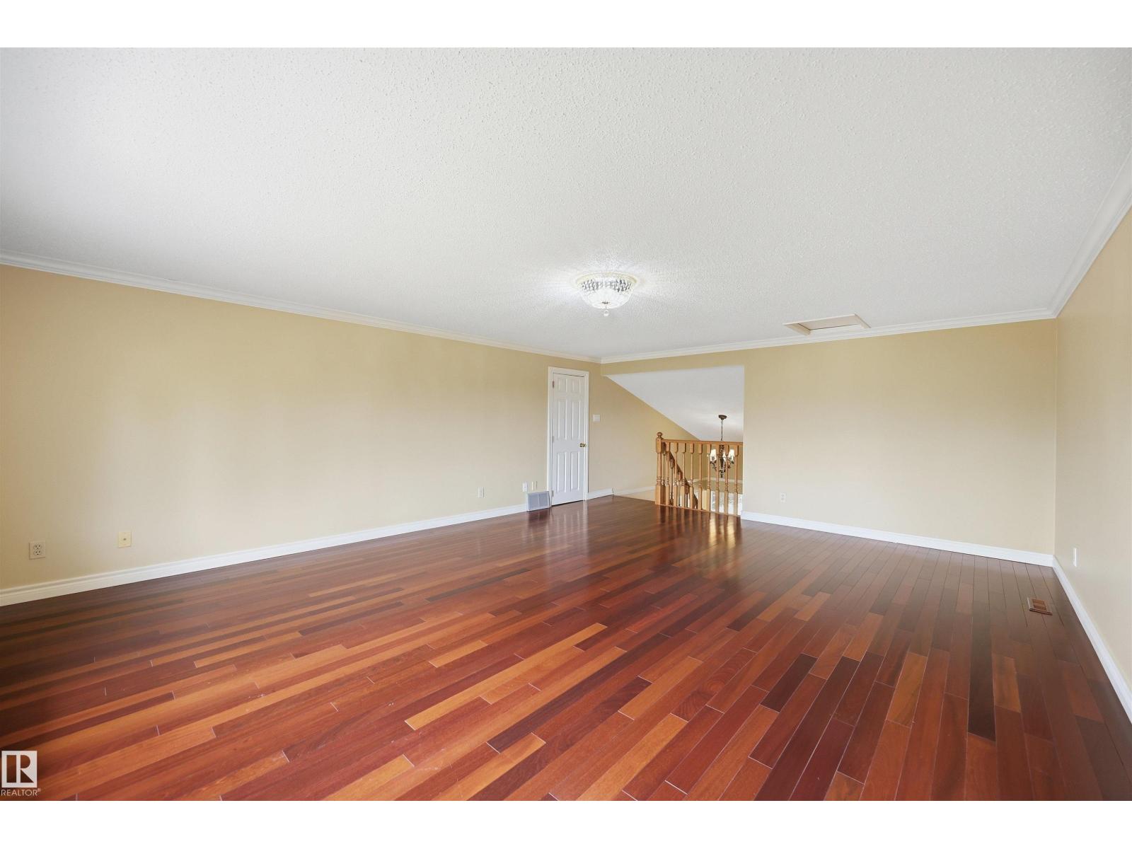 337 Twin Brooks Dr NW, Edmonton, Alberta  T6J 6S5 - Photo 38 - E4498190