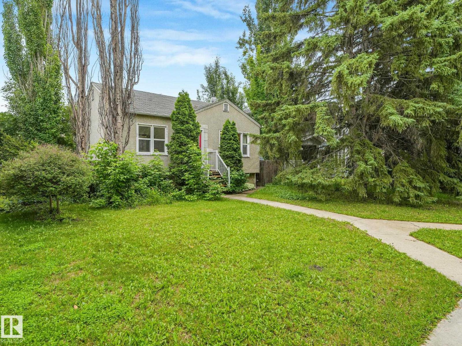 7239 112 St NW NW, Edmonton, Alberta  T6G 1J4 - Photo 6 - E4498191