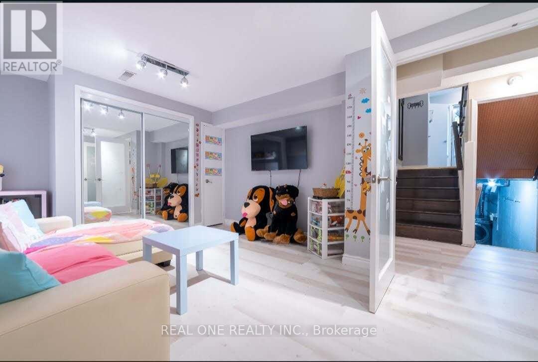 85 Scenic Mill Way, Toronto, Ontario M2L 1S9 - Photo 31 - C13546580