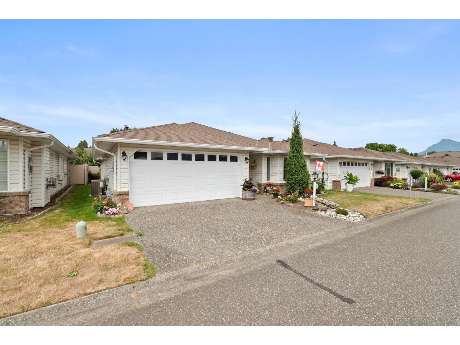 18 46485 Airport Road, Chilliwack Proper South, Chilliwack, British Columbia  V2P 7Y1 - Photo 2 - R3137212
