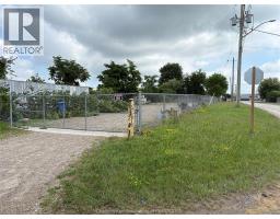 15 IVAN STREET, Chatham, Ontario