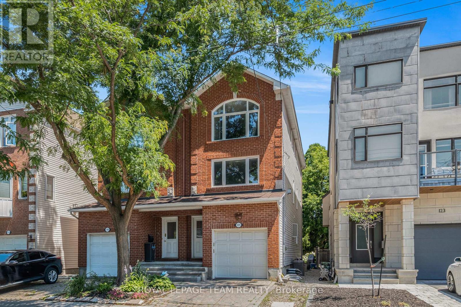 121 DRUMMOND STREET, Ottawa
