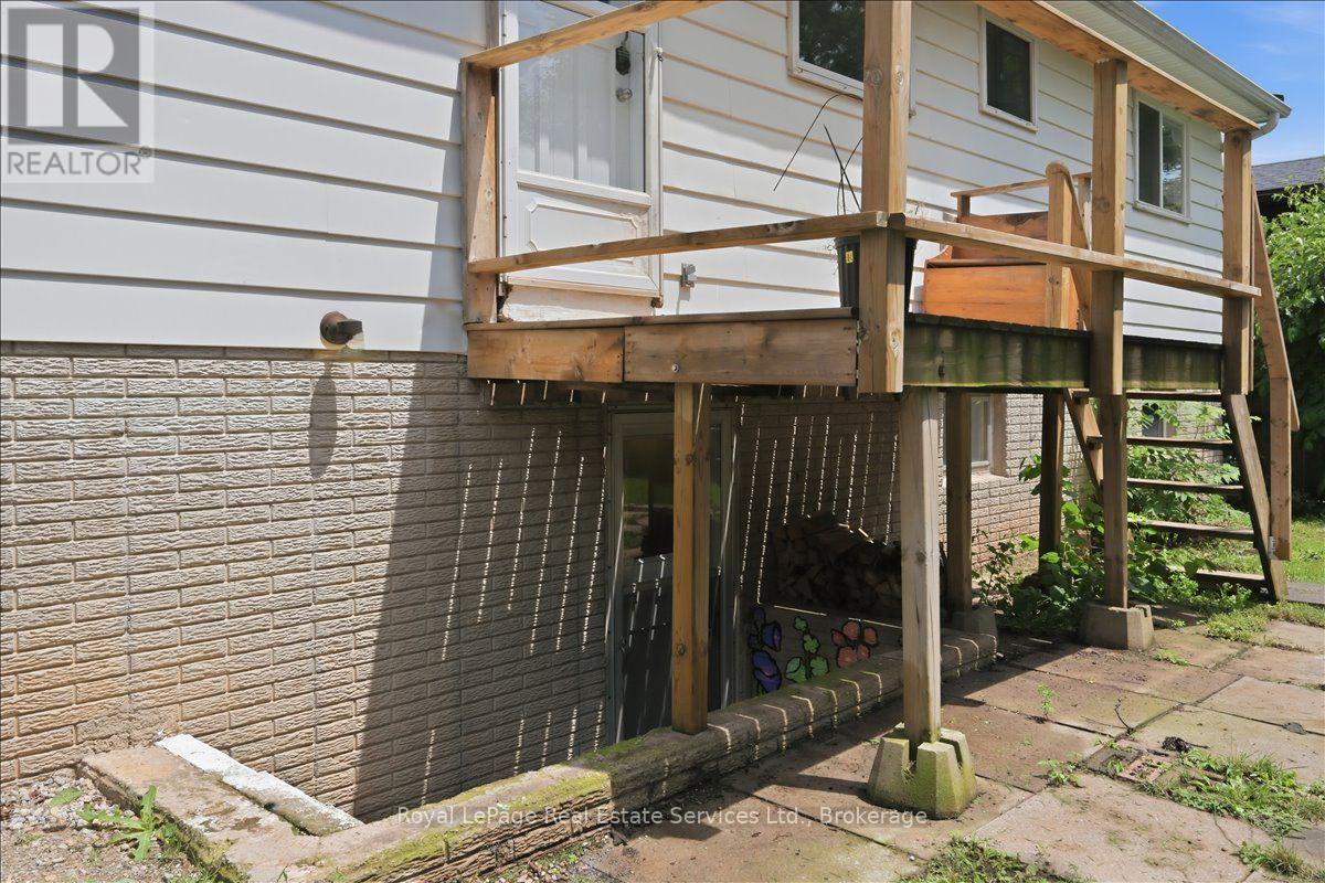 2373 Wyandotte Drive, Oakville, Ontario  L6L 2T4 - Photo 33 - W13549786
