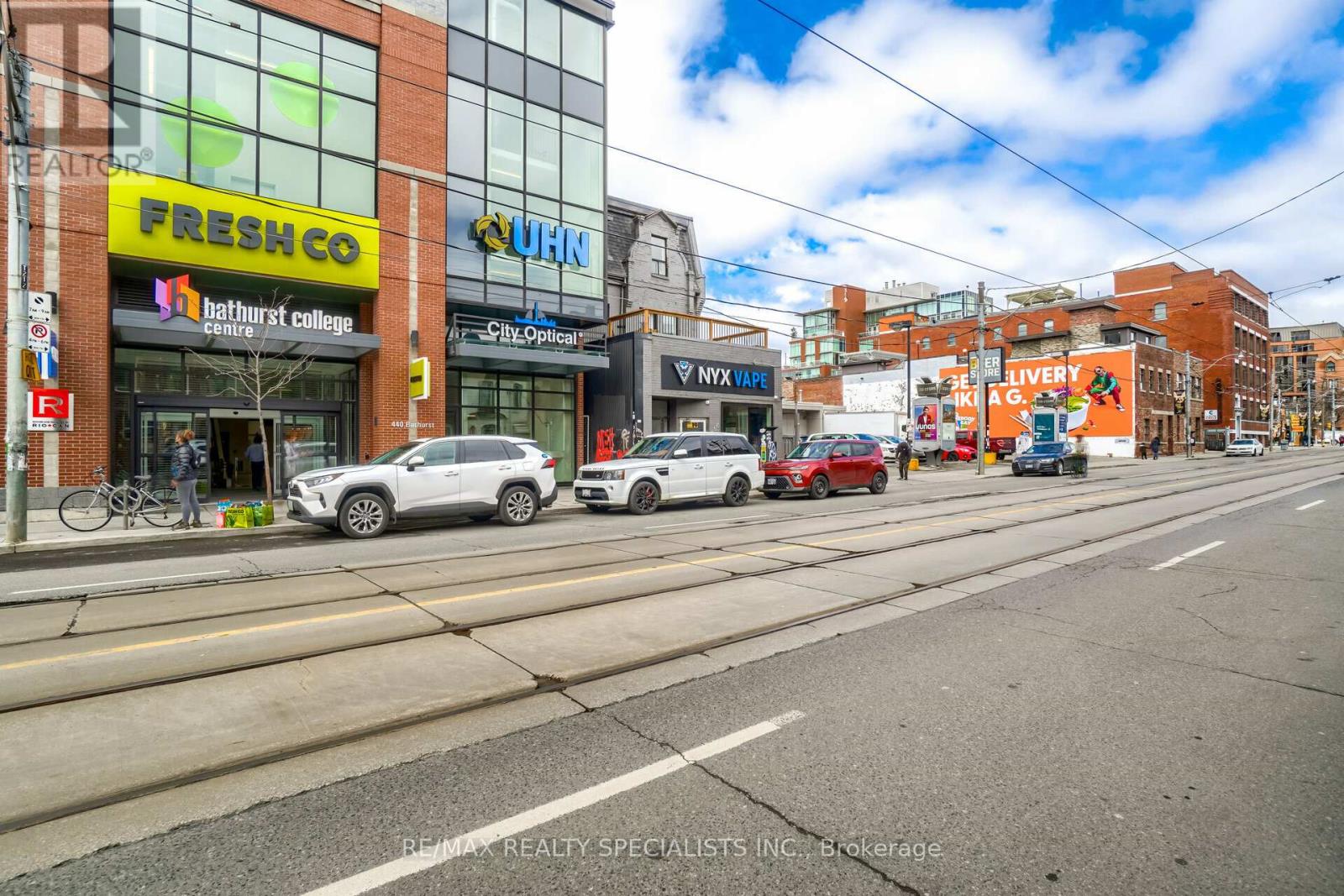 2 - 450 BATHURST STREET, Toronto, Ontario