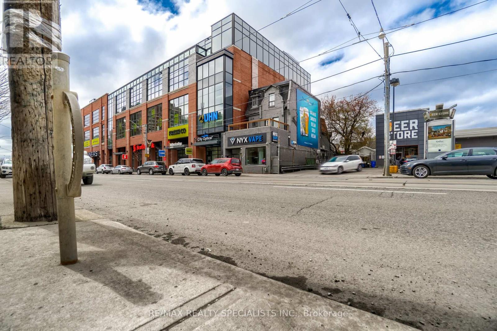 2 - 450 Bathurst Street, Toronto, Ontario M5T 2S6 - Photo 3 - C13549798