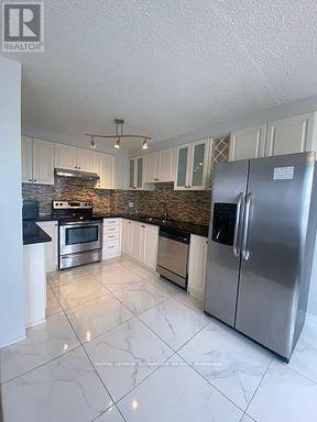 1208 - 725 Don Mills Road, Toronto, Ontario  M3C 1S6 - Photo 4 - C13549804