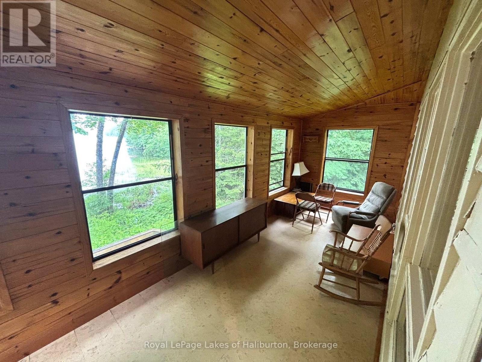 3040 Haliburton Lake Road, Dysart Et Al (Guilford), Ontario  K0M 1S0 - Photo 17 - X13549832