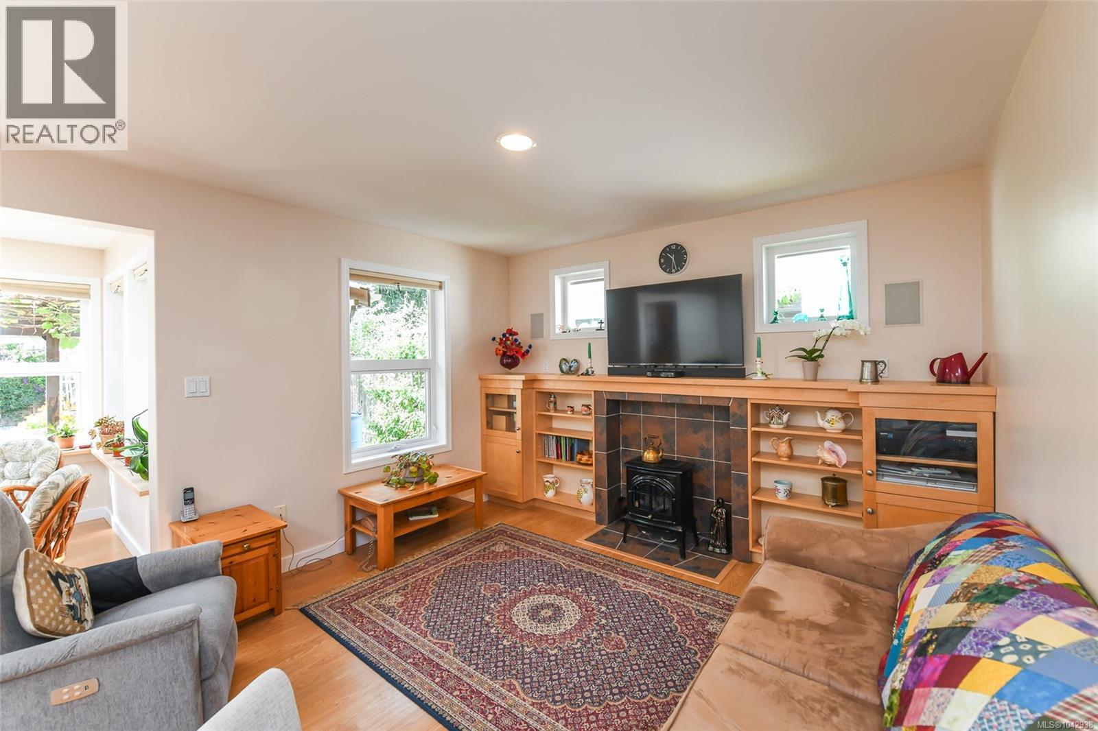 Listing image 14