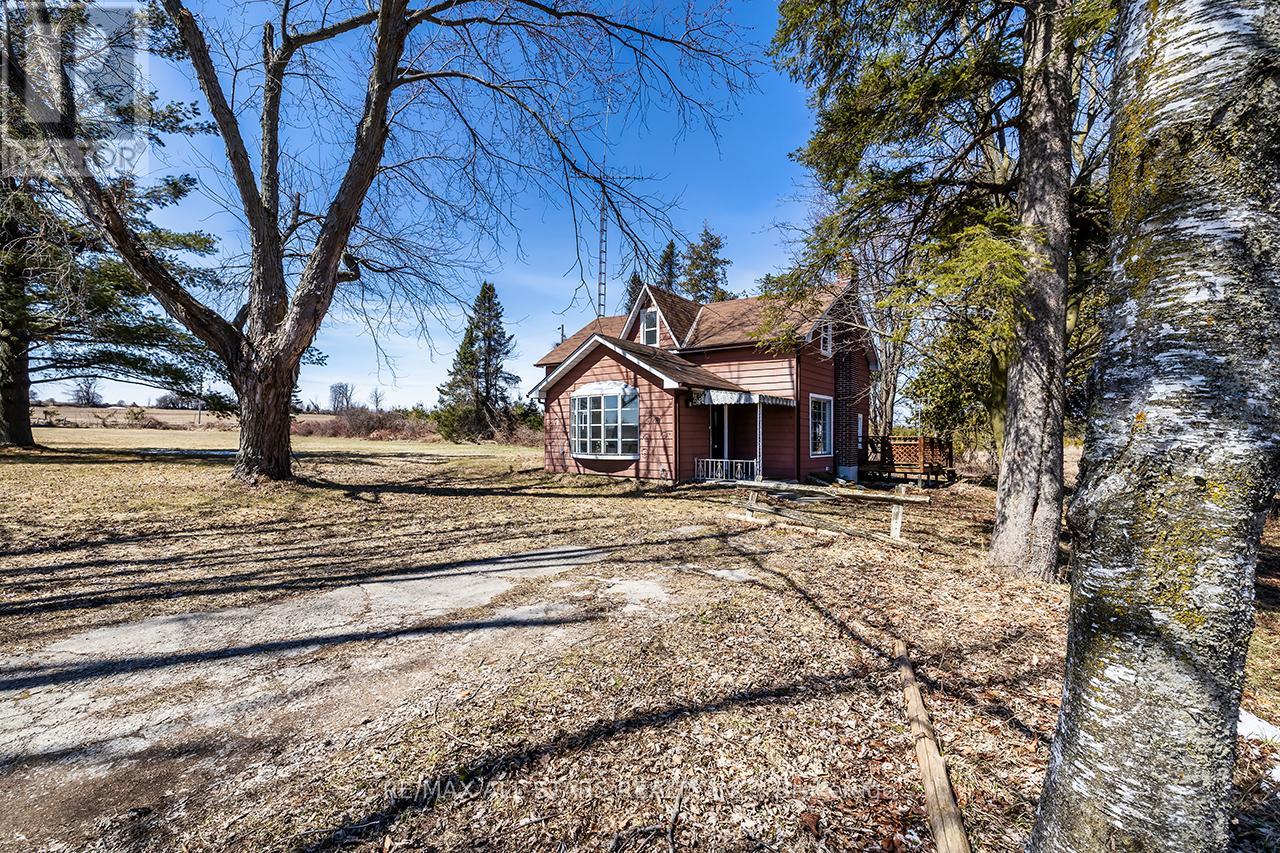 16865 Ridge Road, Brock, Ontario  L0C 1H0 - Photo 9 - N12983048