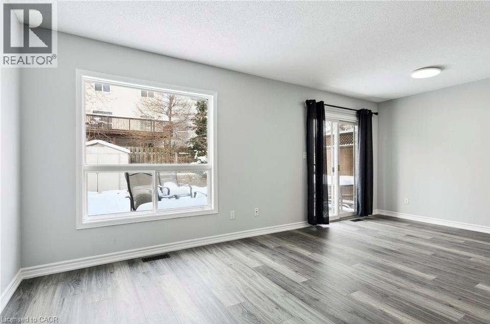 159 Henhoeffer Crescent, Kitchener, Ontario  N2E 4H2 - Photo 10 - 40846118