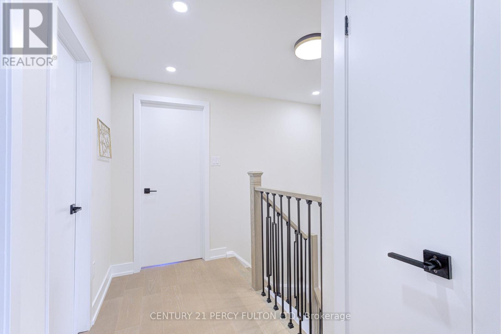 1611 Geta Circle, Pickering, Ontario  L1V 3B5 - Photo 17 - E13523680