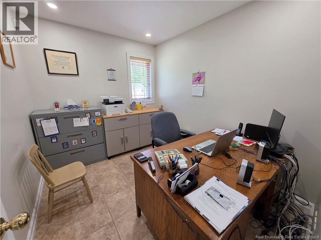 255 Lynch Lane, Bathurst, New Brunswick  E2A 5A9 - Photo 20 - NB143775