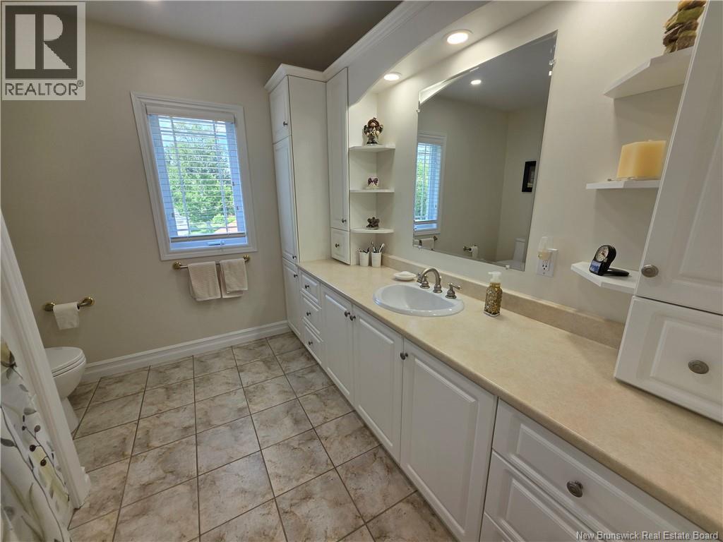 255 Lynch Lane, Bathurst, New Brunswick  E2A 5A9 - Photo 24 - NB143775
