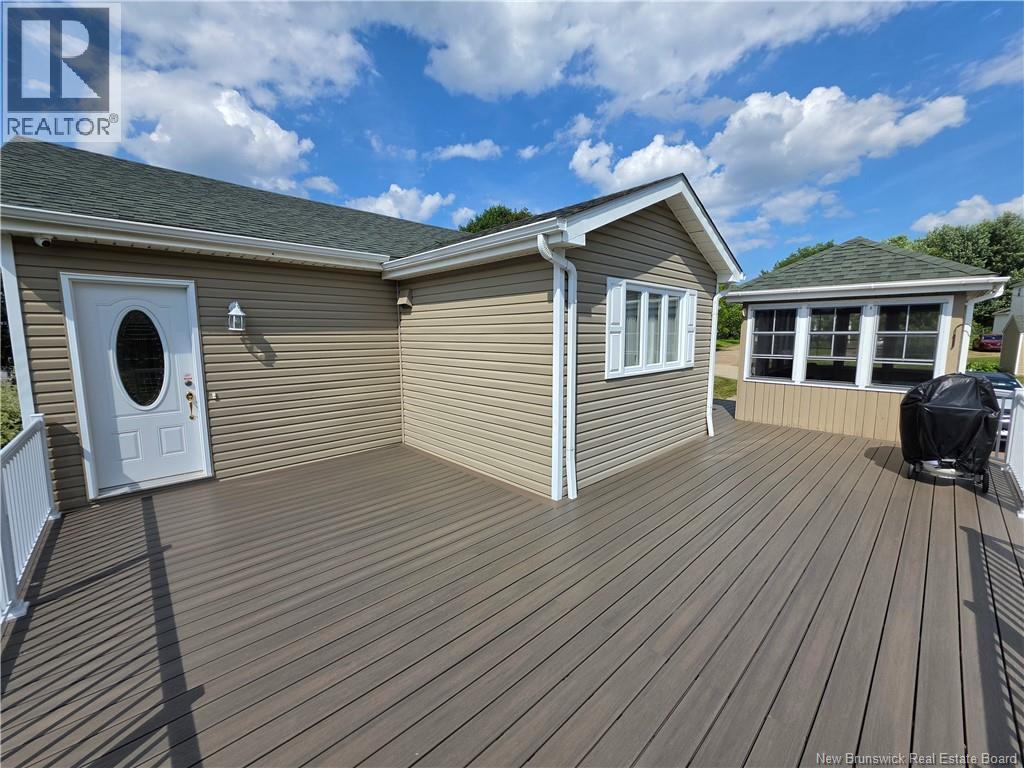 255 Lynch Lane, Bathurst, New Brunswick  E2A 5A9 - Photo 9 - NB143775