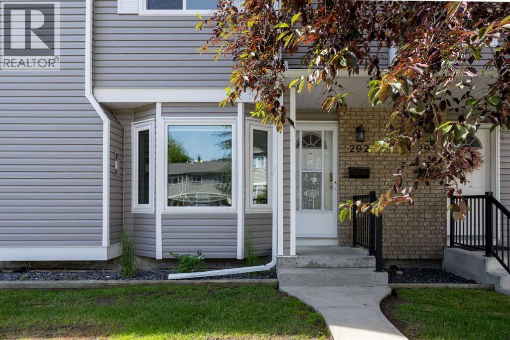 292 Cedarwood Park SW, Calgary, Alberta  T2W 5X6 - Photo 2 - A2327806