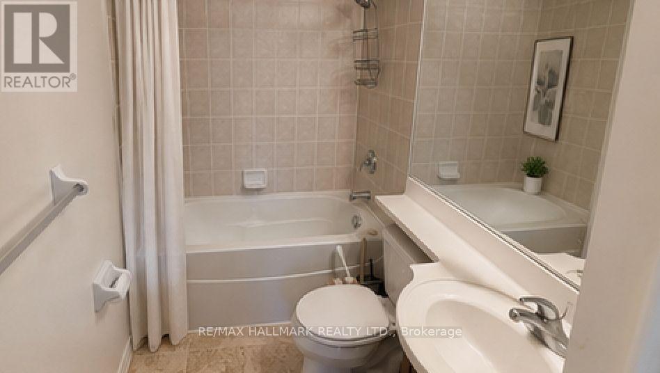 2109 - 763 Bay Street, Toronto, Ontario  M5G 2R3 - Photo 5 - C13548410