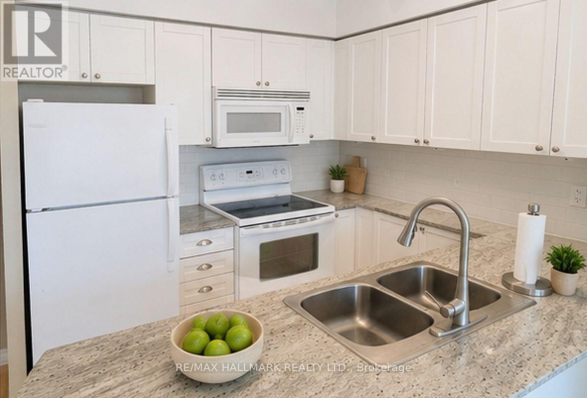 2109 - 763 Bay Street, Toronto, Ontario  M5G 2R3 - Photo 3 - C13548410