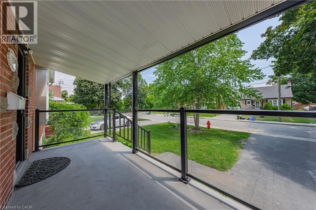 156 Charlotte Street, Hamilton, Ontario  L8K 4V4 - Photo 4 - 40847099