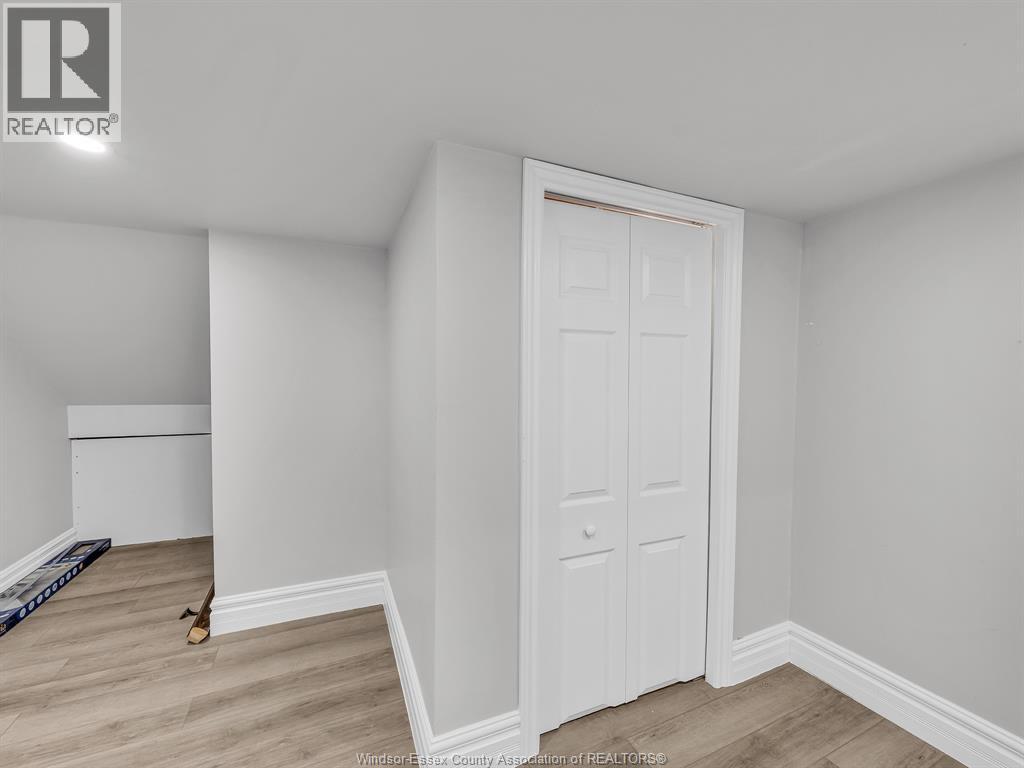 204 Hampton Crescent, Windsor, Ontario  N9E 4M4 - Photo 17 - 26016647