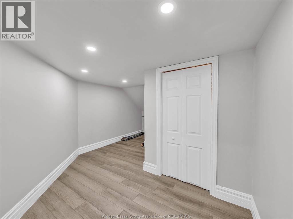 204 Hampton Crescent, Windsor, Ontario  N9E 4M4 - Photo 16 - 26016647